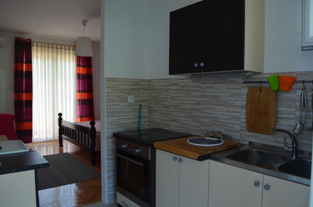 Apartments Mili Baska  Bagian luar foto